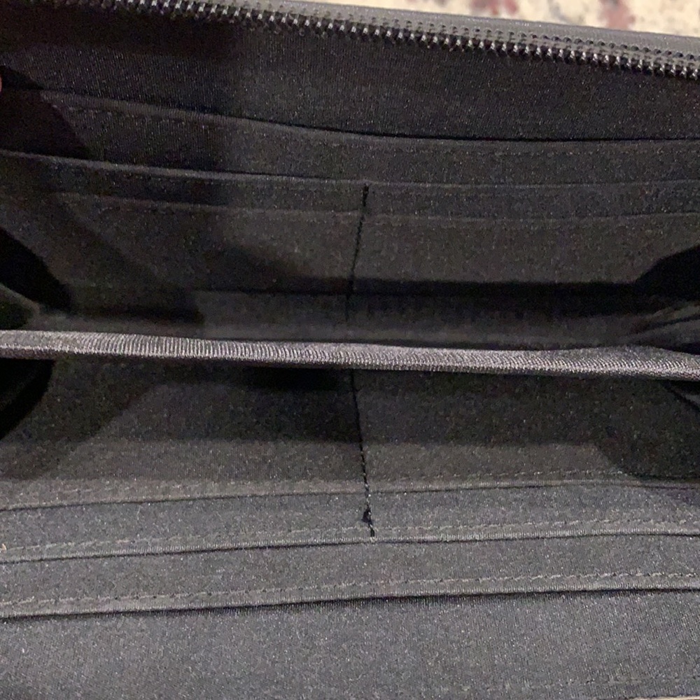 Wallet - Picture 6 of 7